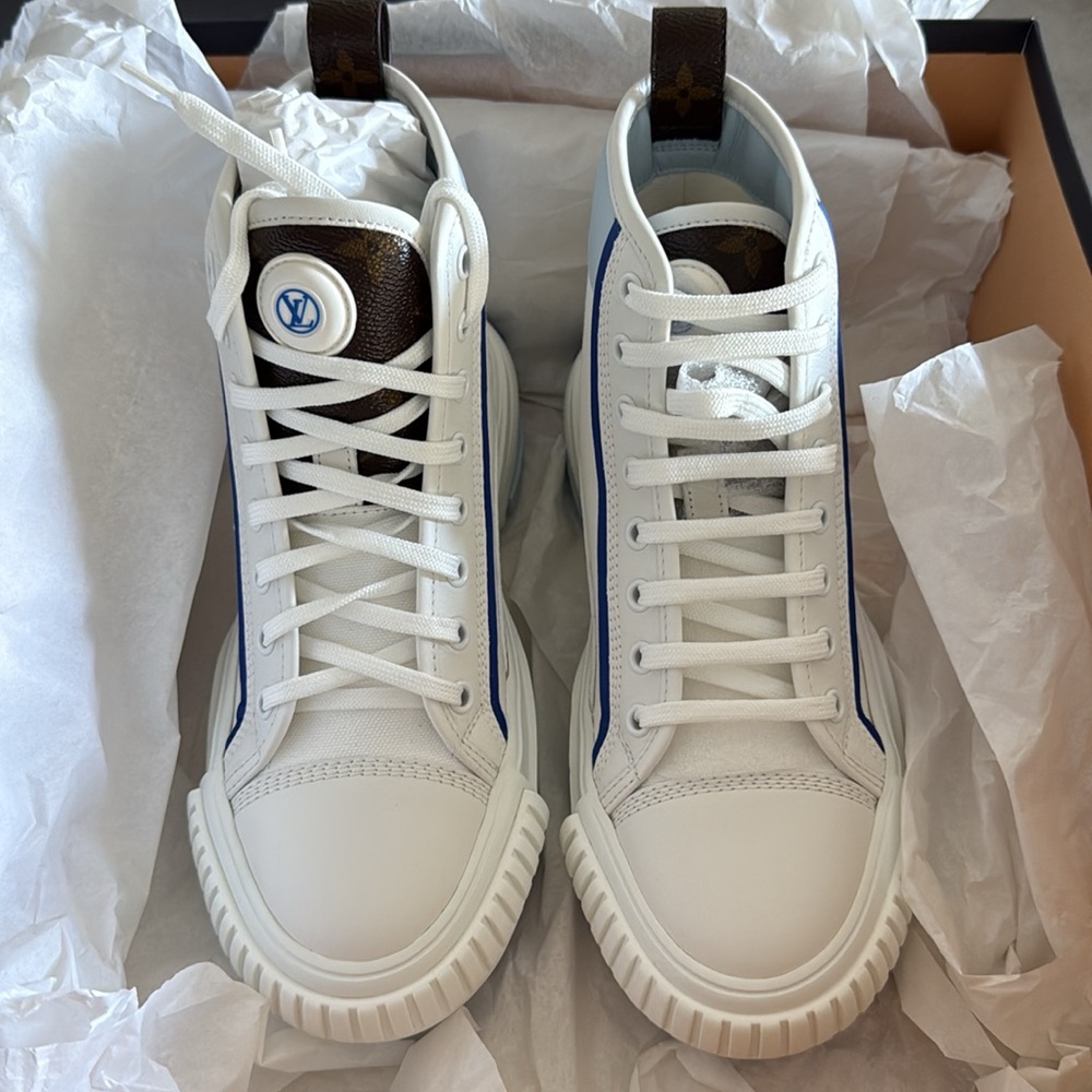 Louis Vuitton Squad Sneaker Boot - Picture 6 of 8